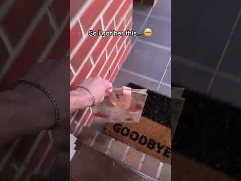 I couldn’t hold my tears😭😔