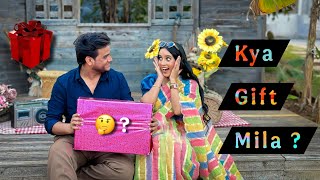 Kya Hai Gift Ke Andar🎁🧐| Ms Komal| Deepesh Zo|  #vlog #dailyvlog #viralvideo #gift