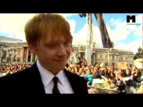 Harry Potter and the Deathly Hallows : Part 2 | Rupert Grint red carpet interview (2011)