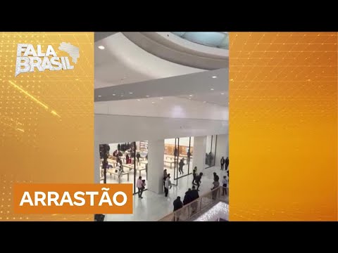 Adolescentes invadem shopping e fazem arrastão em Londres, na Inglaterra