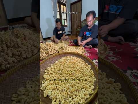 OLEH OLEH TURUN TEMURUN DARI SI MBAH ✅FULL VIDIO DIYOUTUBE LEMPARDADU  #kuliner #jogja #kulinerjogja