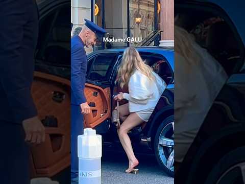 Beautiful Lady in Monaco😍 #shorts #monaco #luxury #luxurylifestyle #supercars #billionaire #girl
