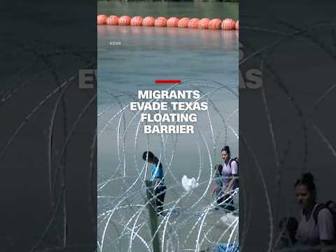 Migrants evade Texas floating barrier