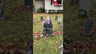 Demonica Fighting The Wind Demons #animatronics #halloween #halloween2025 #spirithalloween