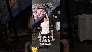 Single-Arm Cable lat pulldown