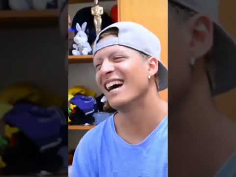 ele pediu ela em namoro 😅