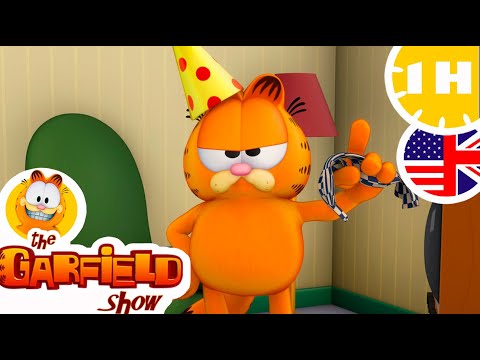 ๐ Garfield celebrating his birthday with lasagna ! ๐ - Garfield official 2023