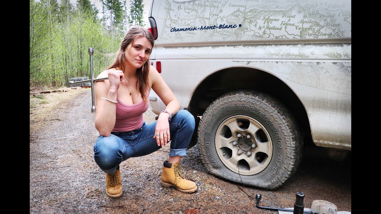 She Got A Flat Tire - Building An Off Grid Yurt in the Wilderness