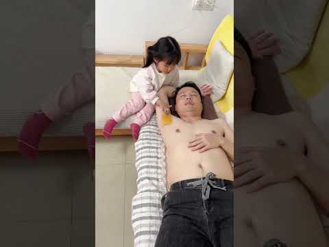 My daughter's way of waking up her dad is so rough! #Funny #Parenting #DadTakingChild