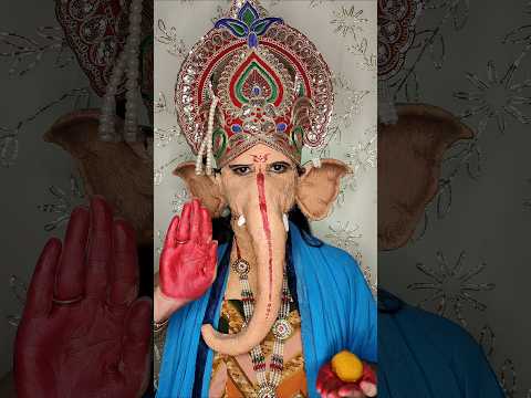 Ganpati bappa morya ❤️ #kritikaaguptaa #ganpati #ganpatibappamorya #makeup #trending #viral