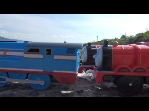 ★Let's play Thomas and Chuggington toys outside★