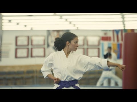 American Girl (with lyrics)- Tom Petty and the Heartbreakers 