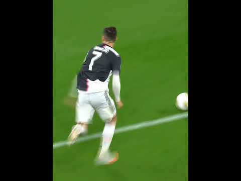 CR7 STYLE. 😍​😍​😍​ #shorts #juventus #football