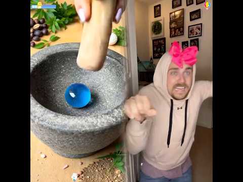 Catching a sibling in the act. #kids #childhoodmemories #siblingsbelike #parenting