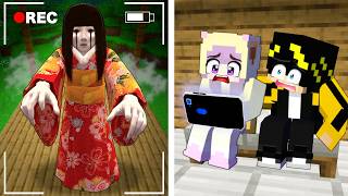 【何度捨てても戻ってくる日本人形…】呪いのお菊人形に襲われるマインクラフト😨【マイクラ】ぽっぴんず