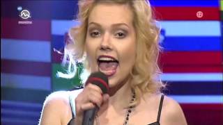 Marketa Poulickova  - Shakira