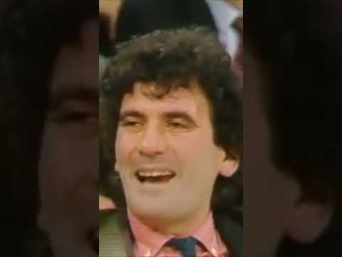 Massimo Troisi quando hai capito che avresti fatto l'attore? #massimotroisi #pippobaudo