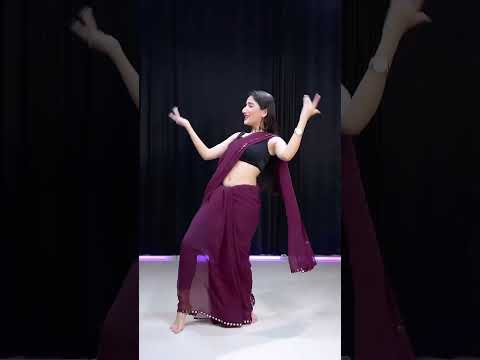 Bole Chudiyan😍🔥 #bollywood #weddingchoreography #dance #shorts #muskankalra