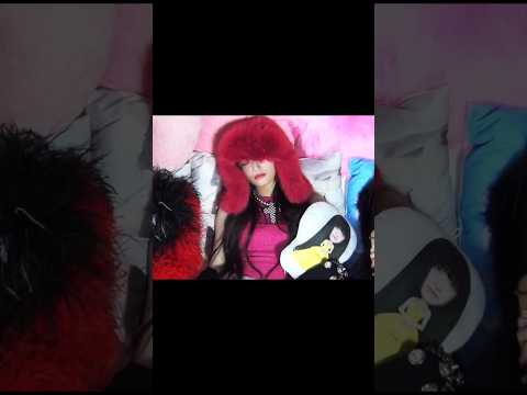 THE NARCISSISTIC GURLS CAMPAIGN 'LEESEO' #IVE #아이브 #BANGBANG #IVE_BANGBANG #BLACKHOLE #Shorts