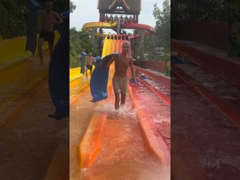 je TESTE le plus HAUT TOBOGGAN de ANDAMANDA ร Phuket ๐ฑ๐ญ๐ญ