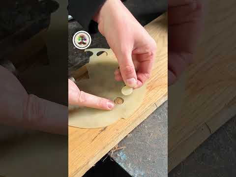 A Very Handy Trick with a Metal Pipe and Silicone #shrots #tricks