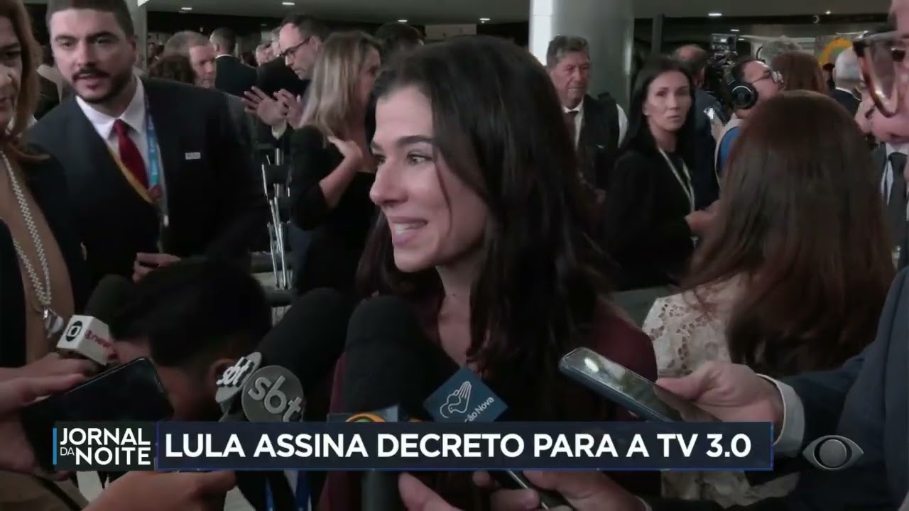 Lula assina decreto que regulamenta a TV 3.0