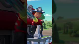 ¡El equipo de rescate de PAW Patrol salva el día! #shorts