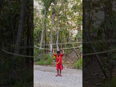 Bocil coba sendaren 4 meter #layangan #bolang #kite #anakdesa