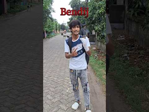 এই বৃষ্টির দিনে কেও কি আমার Help Korbe🤔#minivlog #vlog #poor #achomka