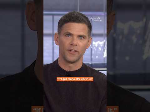 Mikey Day Talks About Matt Damon Spitting on His Face on <strong>SNL</strong>