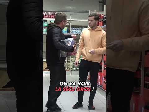 Je lui vole 100 euros 🤣