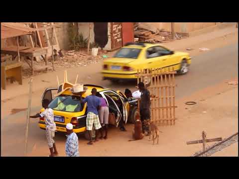 Mahfousse Comedien Caméra Cachée 6 quand tu veux mettre un chien dans un Taxi