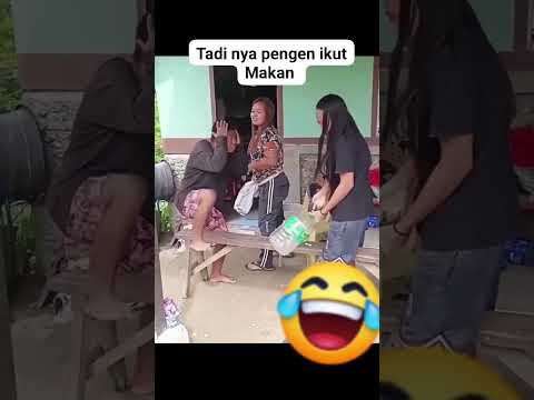 tidak jadi ikut makan