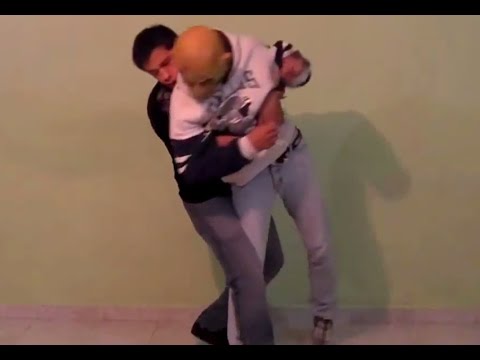 Como pelear contra alguien que pelea a lo loco / como derrotar a alguien agresivo pelea callejera
