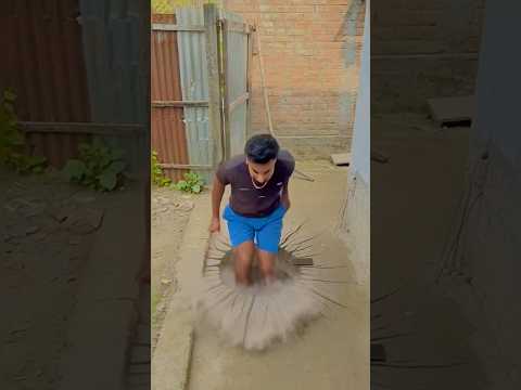 Garena free fire sent a gun toy dada lukay 2 😂my house for brother #freefireshortstory #cbum