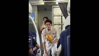 Safety Demo Pramugara Ganteng Super Air Jet Mas Lutfi Fernanda dalam Pesawat Airbus A320-200