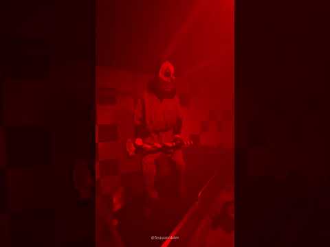 The Curley’s Haunt is happening now at the Concord Mall in Wilmington, Delaware #Halloween