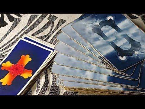 LARGA NOCHE DE TAROT Y MÁS || EN DIRECTO 🔴