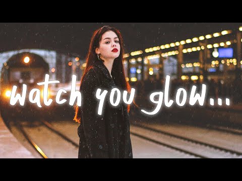 Livingston - Glow (Lyrics)