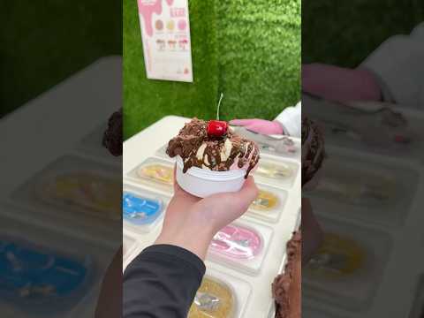 Do you prefer CHOCOLATE or VANILLA? Choose your combination! Visit www.gtcreationslime.shop !