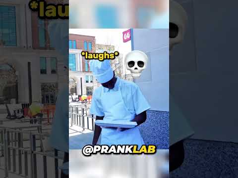 “OH WOW”💀🤣 #shabellow #funnypranks #pranklab #shorts