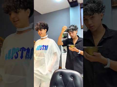 طلب معايه قبل محلق لزبو ده انى ارجع شعرى اسود تانى 😱😱❤️‍🔥 #طاطا_الحلاق #shorts #haircut
