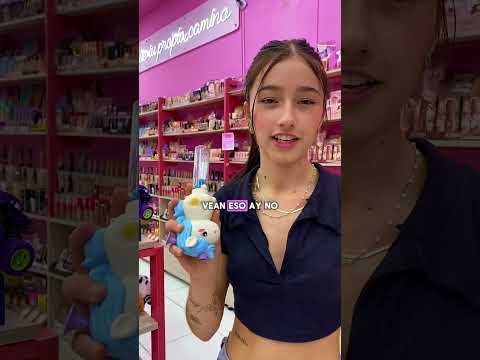¡Nos están robando! 🍬😂 Mira quién es el culpable...   #Maquillaje  #Shorts #secretosdebelleza #humor