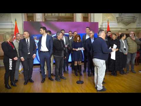 Pet opozicionih stranaka podnelo predlog za prestanak važenja takozvanih Mrdićevih zakona