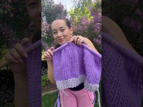 LEARNING HOW TO KNIT AS A CROCHETER: Part 1 only took me 3 YEARS 🤯 #beginnerknitting #knitting