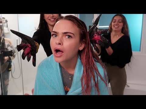 I let my best friends dye my hair pink (part 1)
