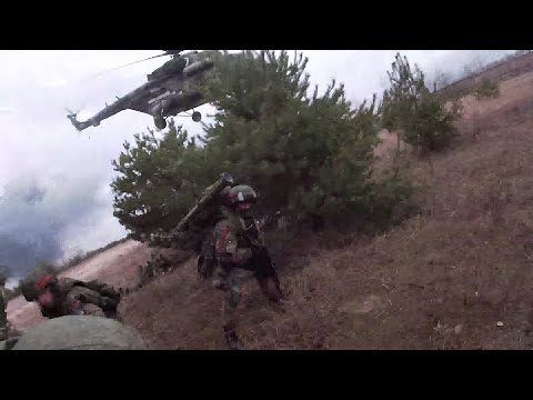🔴 Ukraine War - Helmet Cam Captures Russian Air Assault Troops First Capture Of Hostomel Airport