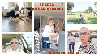 MI VIDA SIN EL..CADA DIA MAS VACIA YA SE FUE LA MESA..LAVANDO SU LUGAR.. NICKY YA CRECIO DEMASIADO..