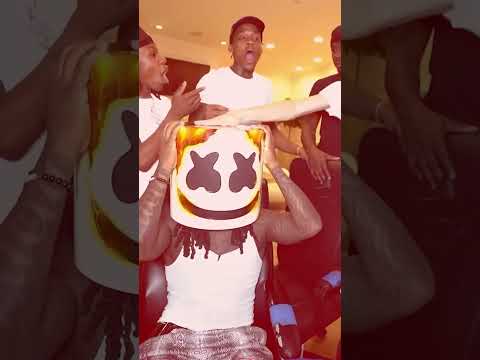 Kai Cenat Dikasih Topeng Langka Sama Marshmello😱😱 #kaicenat #marshmello #shorts