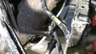 How to replace rear Brake HOSE BMW 1 serie E87. Years 2004 to 2012